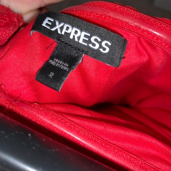 Red pantsuit - Picture 5 of 5